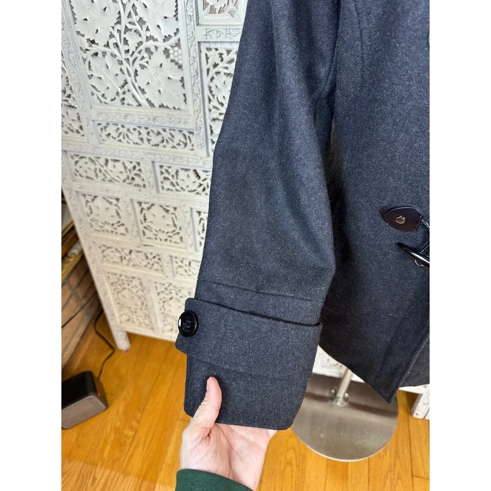 Calvin Klein Jeans size tag